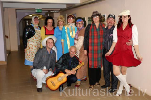 Dramatiskais kolektīvs 2015